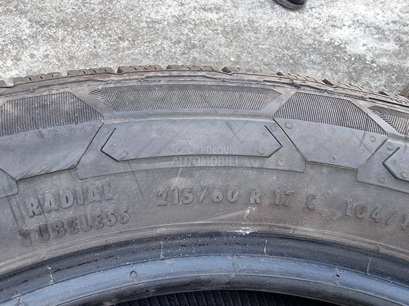 Continental 215/60 R17 Zimska