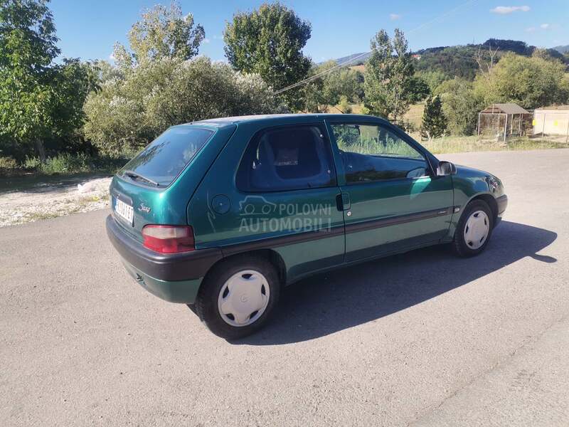 Citroen Saxo 
