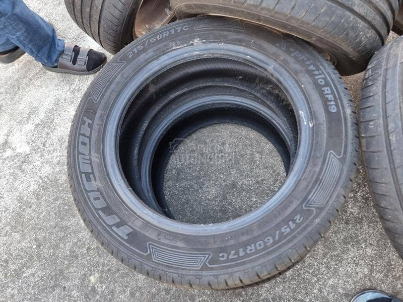 Tracmax 215/60 R17 Letnja