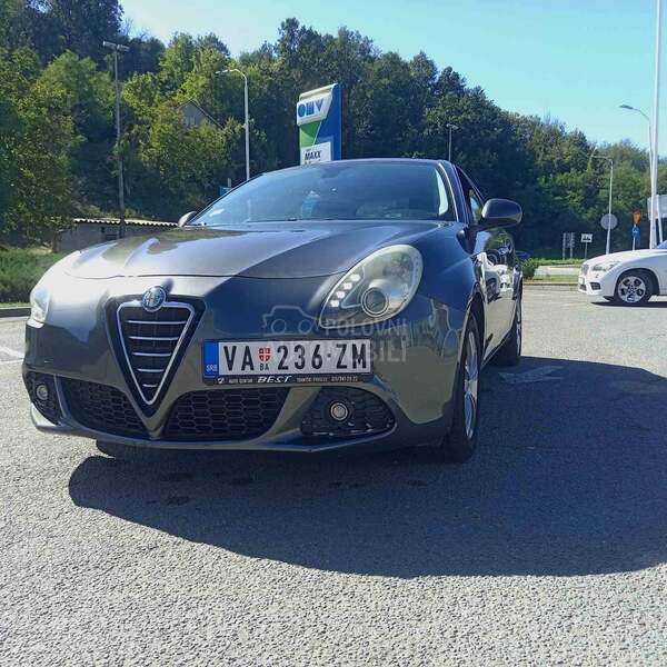 Alfa Romeo Giulietta 