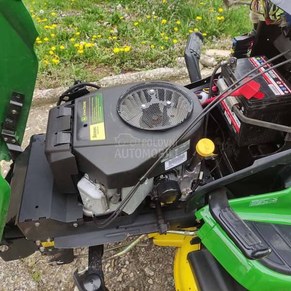 John Deere X 300  malcer
