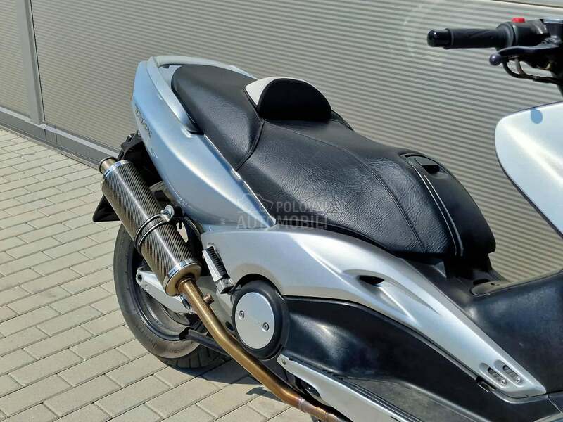 Yamaha T max