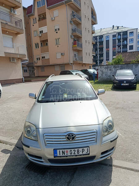 Toyota Avensis 