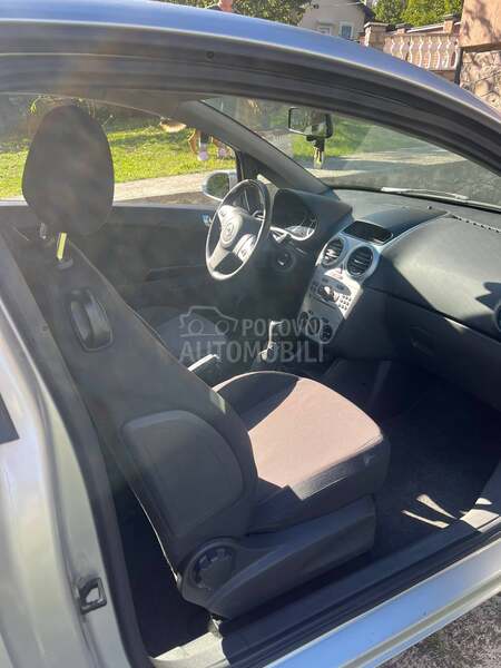 Opel Corsa D 