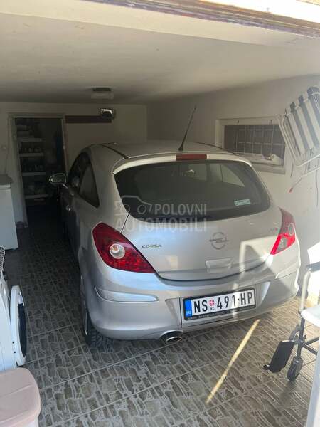 Opel Corsa D 