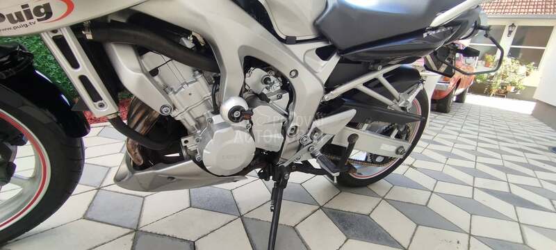 Yamaha FZ6 Fazer