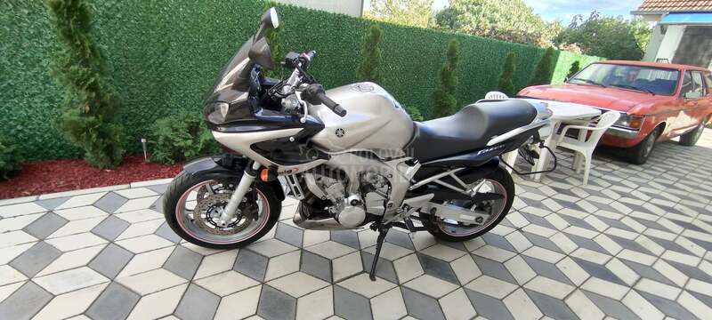 Yamaha FZ6 Fazer
