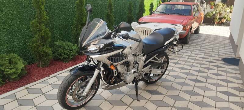 Yamaha FZ6 Fazer
