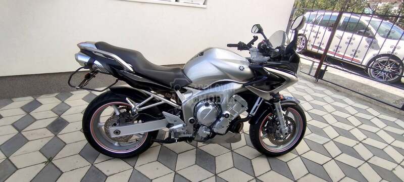 Yamaha FZ6 Fazer