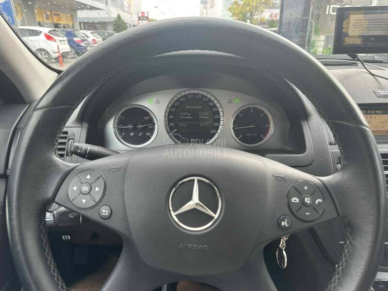 Mercedes Benz C 220 CDI