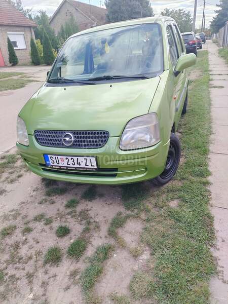 Opel Agila 