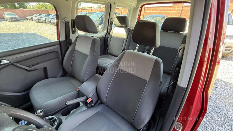 Volkswagen Caddy 1.2 TSi B.E.N.Z NOV