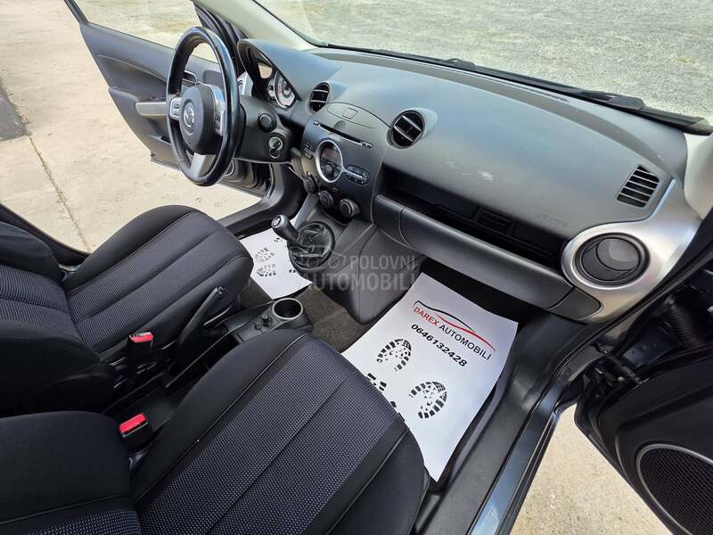 Mazda 2 1.5 B