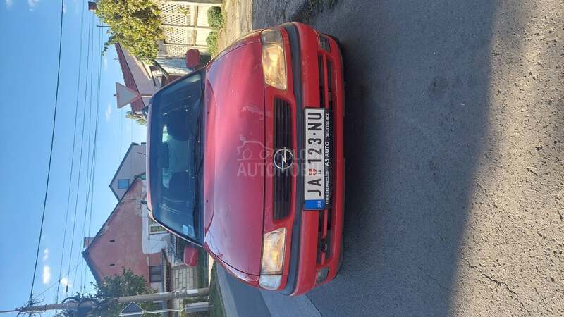 Opel Astra F 