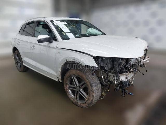 Audi Q5 2.0 DETA 2018. god. -  kompletan auto u delovima