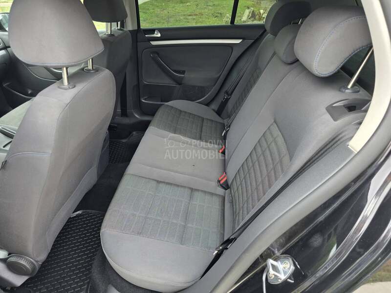 Volkswagen Golf 5 1.4 Rabbit