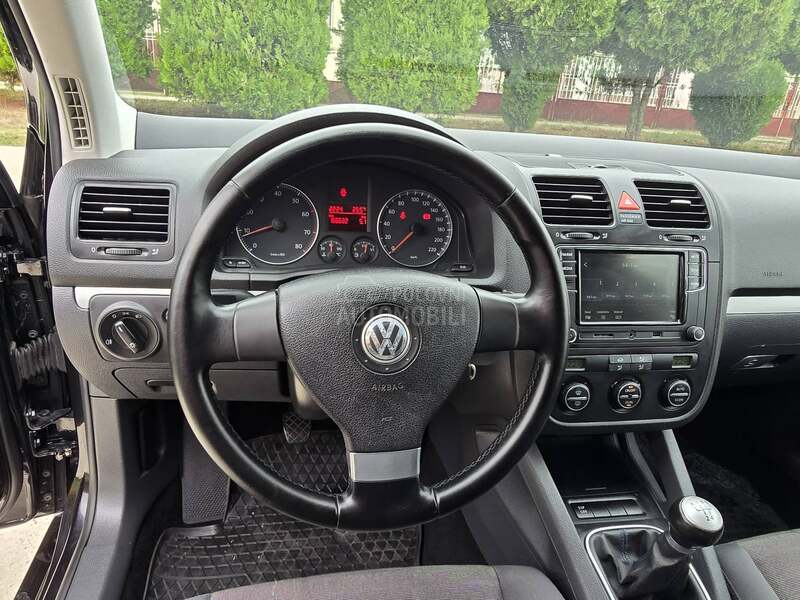 Volkswagen Golf 5 1.4 Rabbit