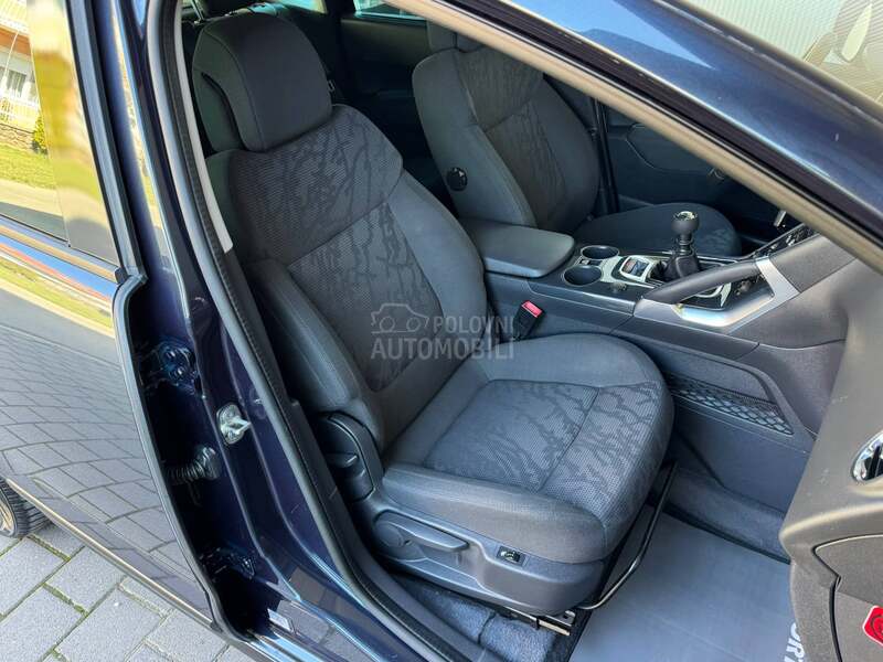 Peugeot 3008 1.6 hdi