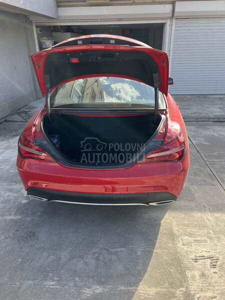 Mercedes Benz CLA 180 