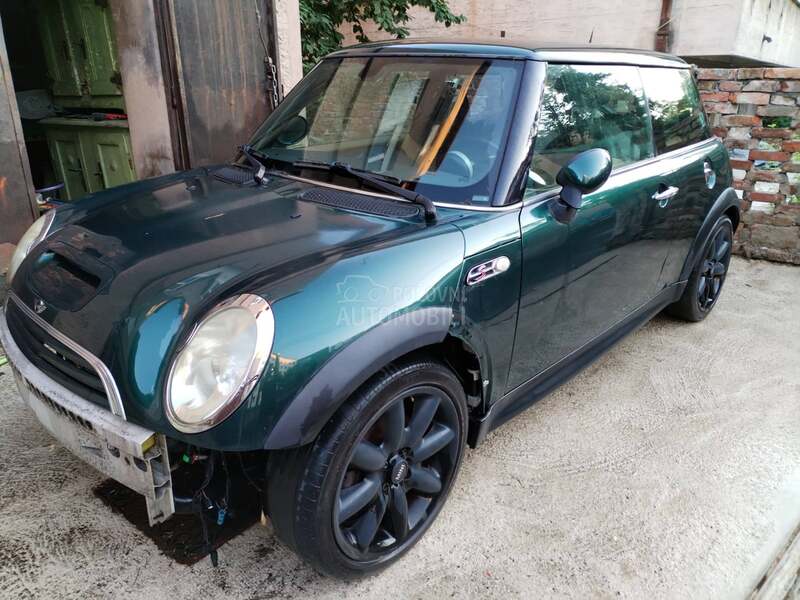 MINI Cooper S 2004. god. -  kompletan auto u delovima