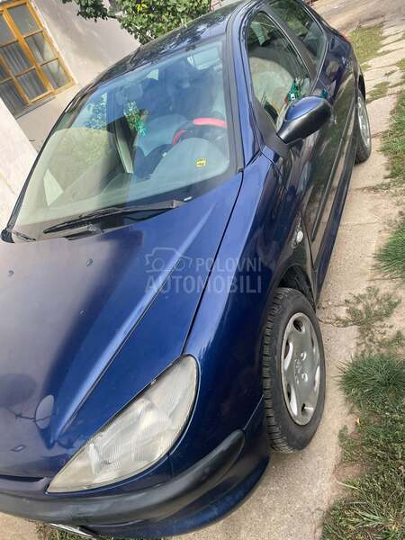 Peugeot 206 