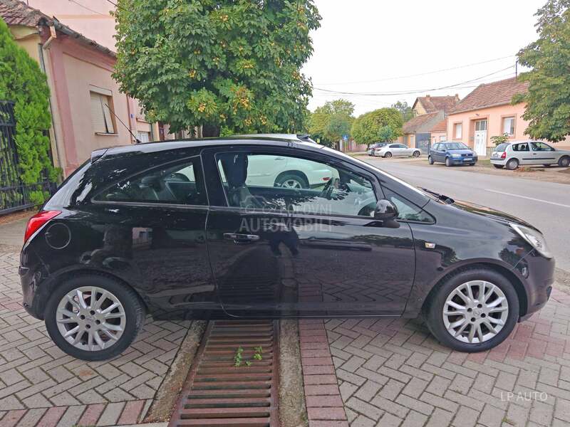 Opel Corsa D 1.2