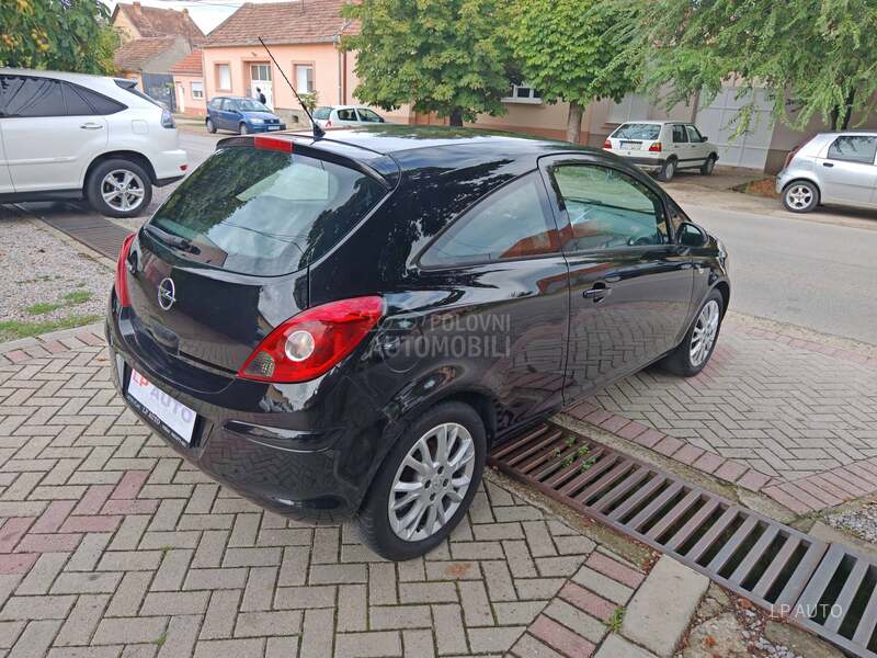 Opel Corsa D 1.2