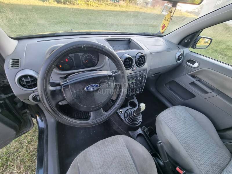 Ford Fusion 1.4 tdci