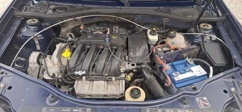 Dacia Duster 1.6 BENC NEMA KLIMU