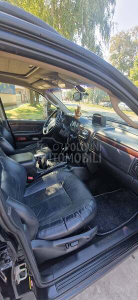 Jeep Grand Cherokee 2,7