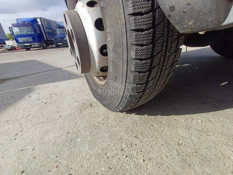 Iveco Daily B kategorija
