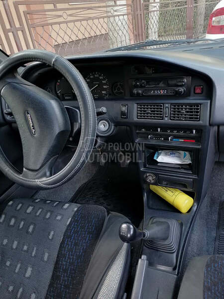 Toyota Corolla 1300 XL