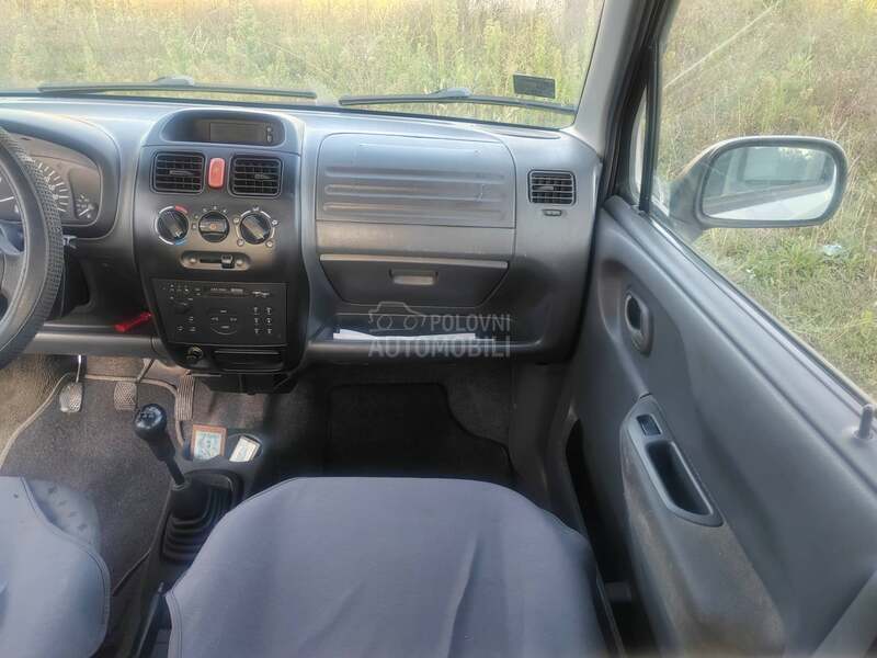 Opel Agila 1,2