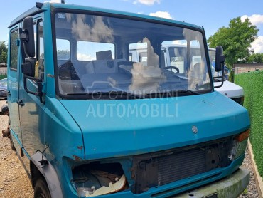 Mercedes Benz Vario 815
