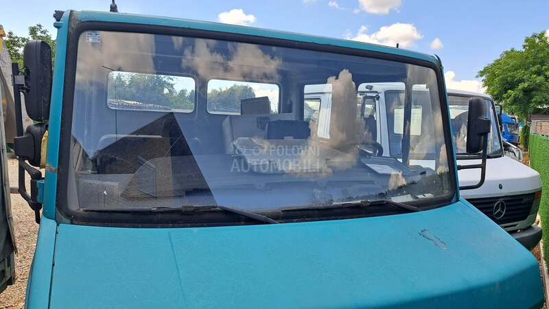 Mercedes Benz Vario 815