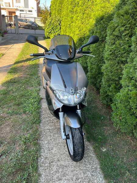 Gilera runner 125