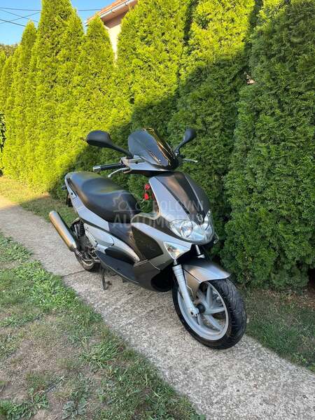 Gilera runner 125