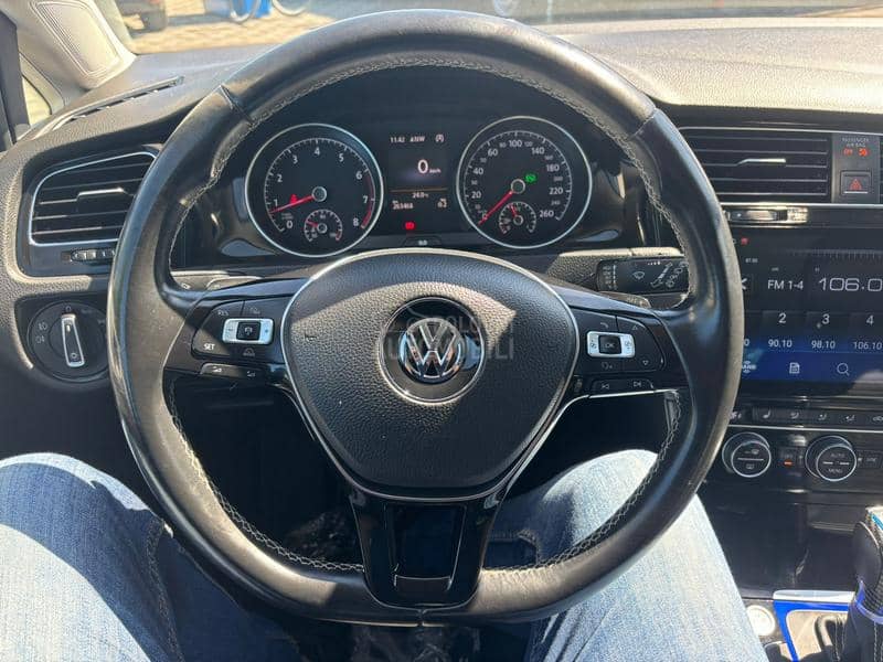 Volkswagen Golf 7 1.4 TSI DSG