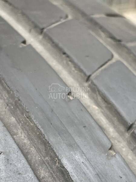 Goodyear 235/55 R19 Letnja