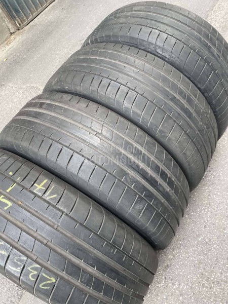 Goodyear 235/55 R19 Letnja