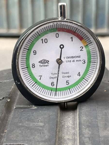 Goodyear 235/55 R19 Letnja