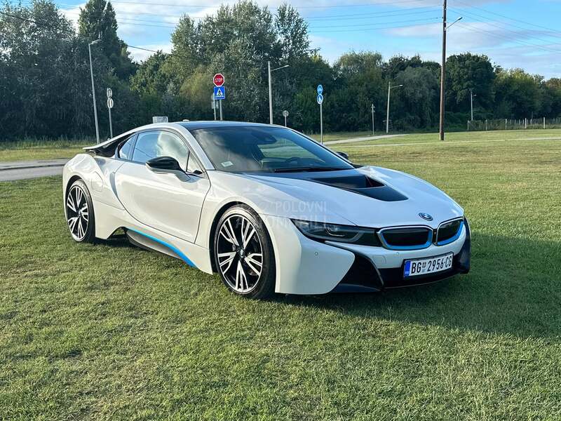 BMW i8 Laser