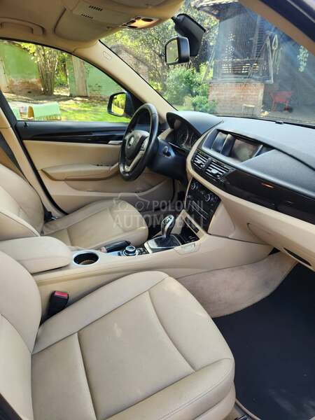 BMW X1 2.0 S-Drive 18d