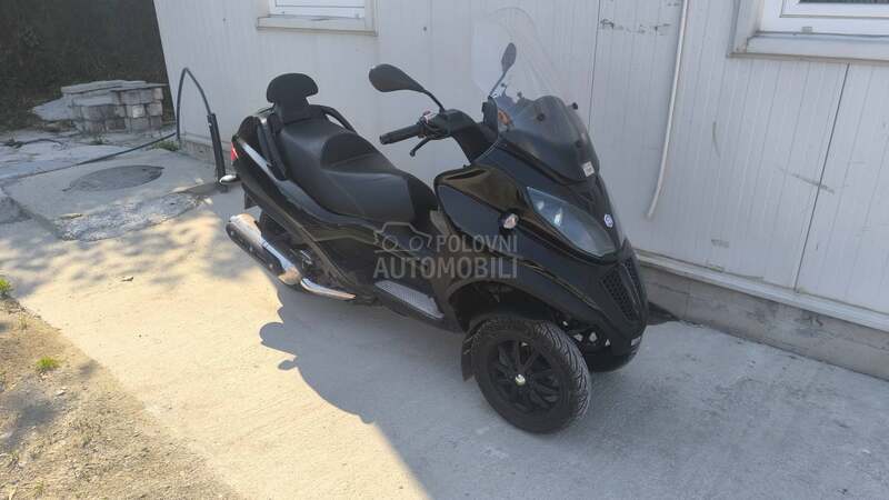 Piaggio MP3 500 LT