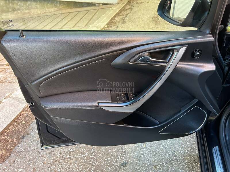 Opel Astra J 1.7 cdti cosmo navy