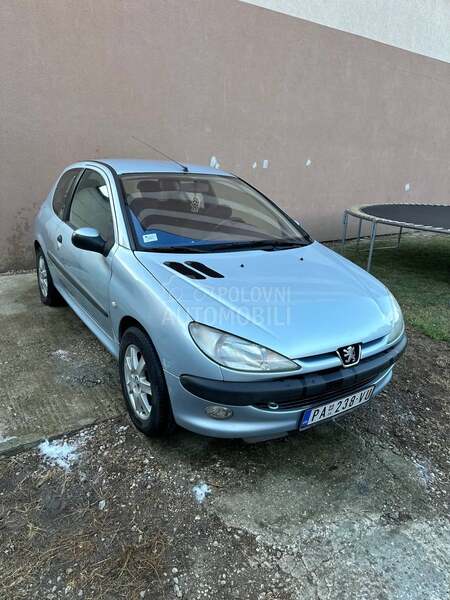 Peugeot 206 