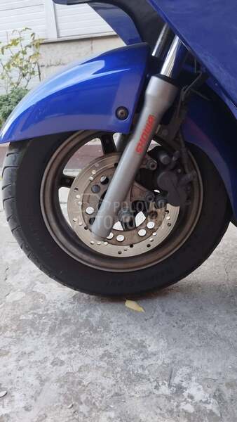 Suzuki Burgman 125