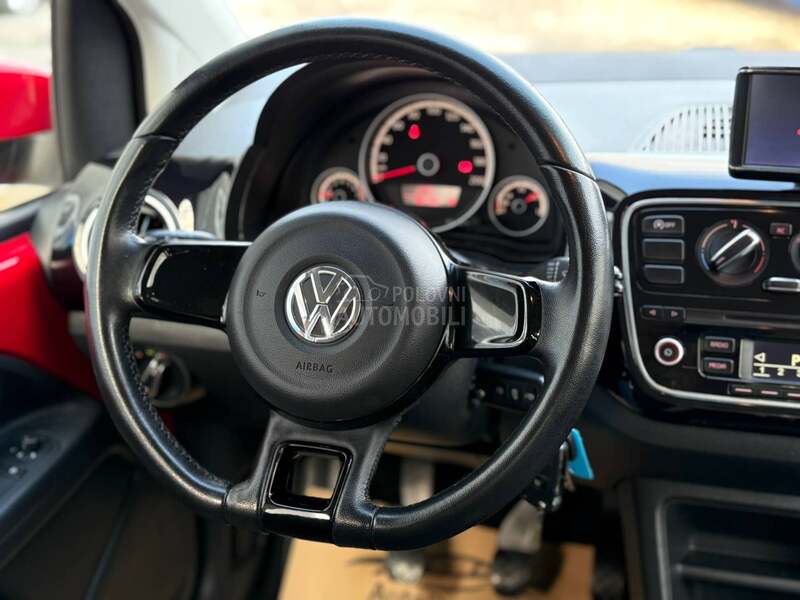 Volkswagen up! 1.0 HIGH UP NOOVV