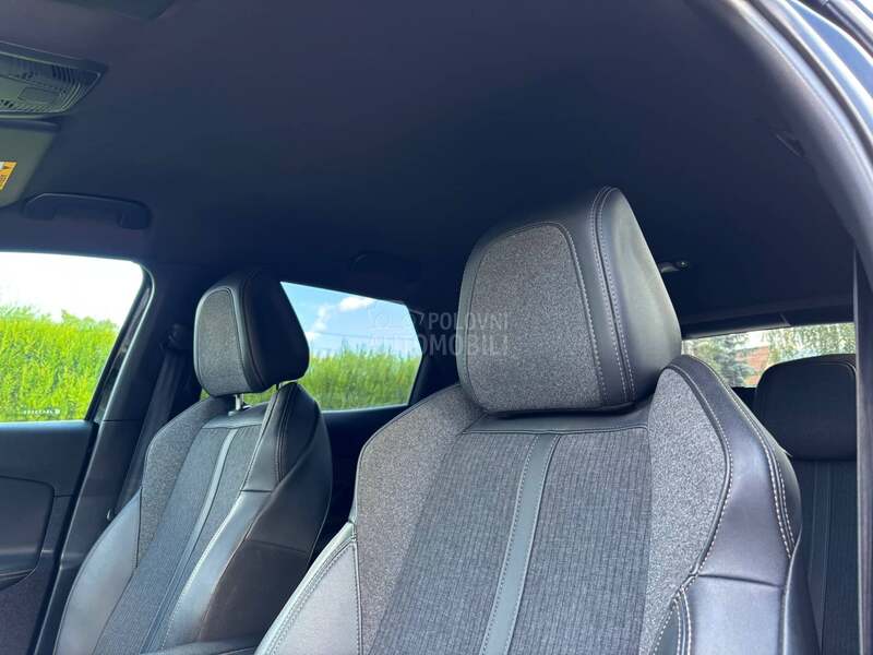 Peugeot 3008 1.5HDI GT LINE