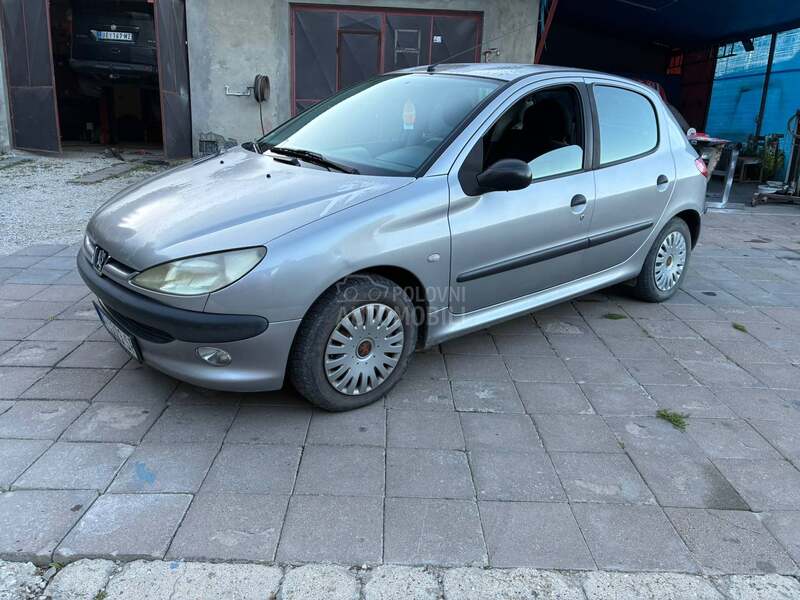 Peugeot 206 